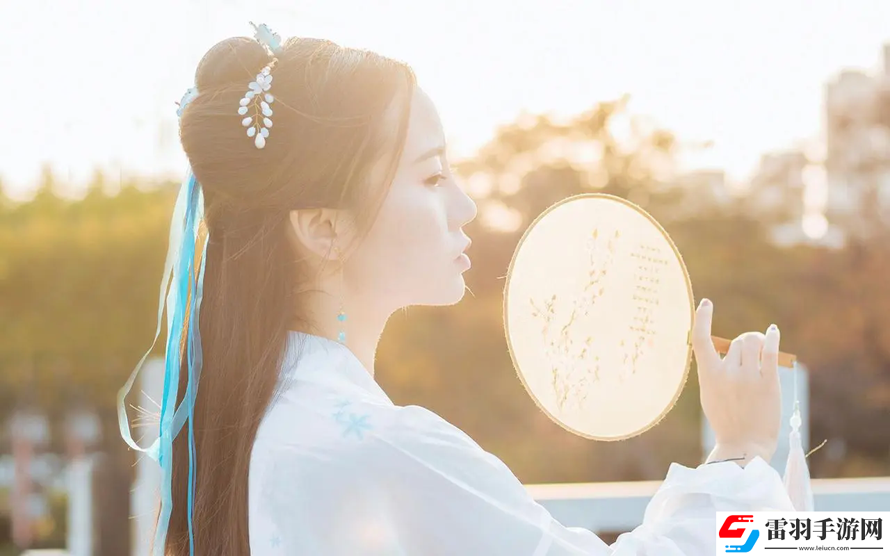 亭亭玉立國色天香四月天：探尋自然與美的深刻共鳴，激發(fā)大家對(duì)美好生活的追求和熱愛！