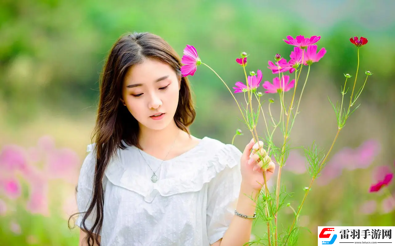 日產(chǎn)MV和歐美MV的區(qū)別：融合東西方特色的優(yōu)秀音樂視頻，風(fēng)格差異與文化背景解析！