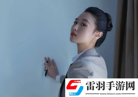 乾隆在馬吃小燕子奶免費(fèi)專區(qū)上新