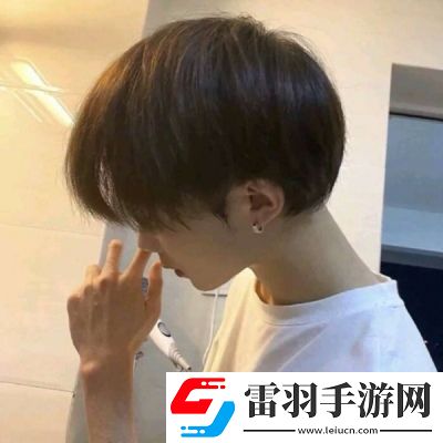 ins風(fēng)超拽帥氣男生頭像2021氣場相合的兩個人發(fā)自內(nèi)心的互相吸引