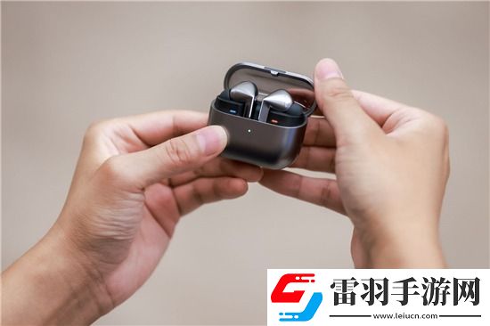 解鎖秋日時(shí)尚三星GalaxyBuds3系列帶來個(gè)性新體驗(yàn)