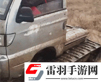 炎炎夏日再窮不能沒空調(diào)妹子驚嘆你連風(fēng)油精都不如