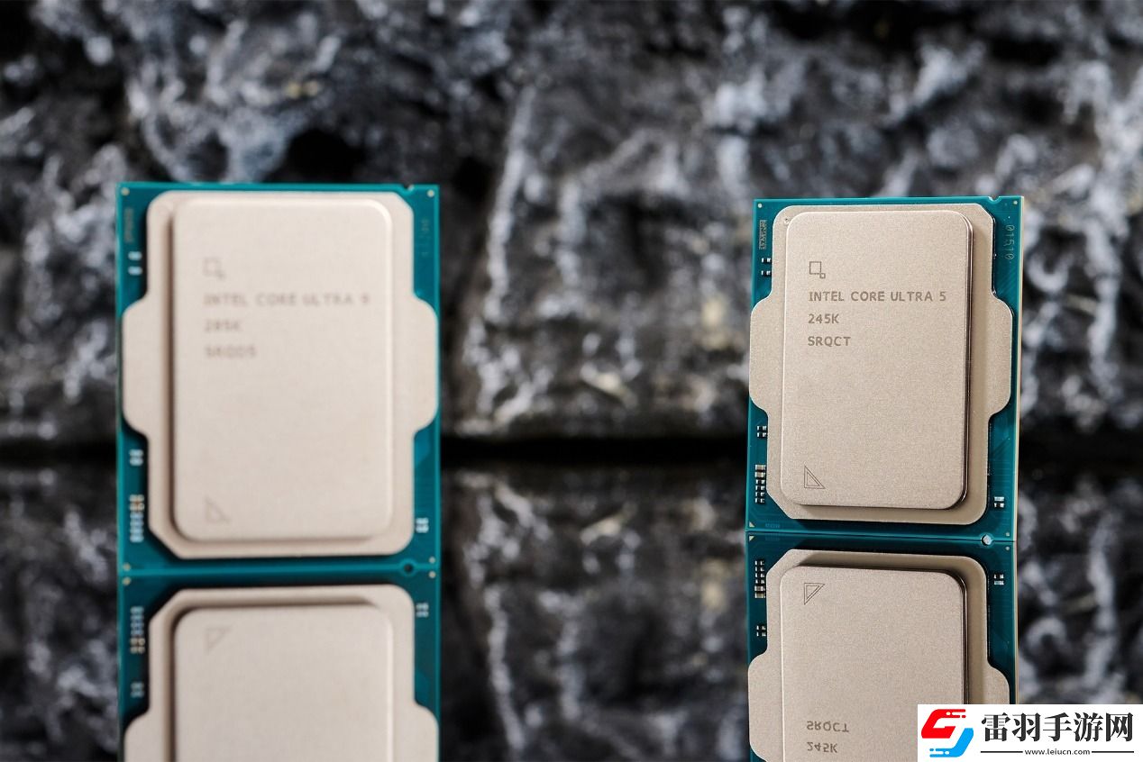 英特爾酷睿Ultra200S系列桌面端處理器開箱