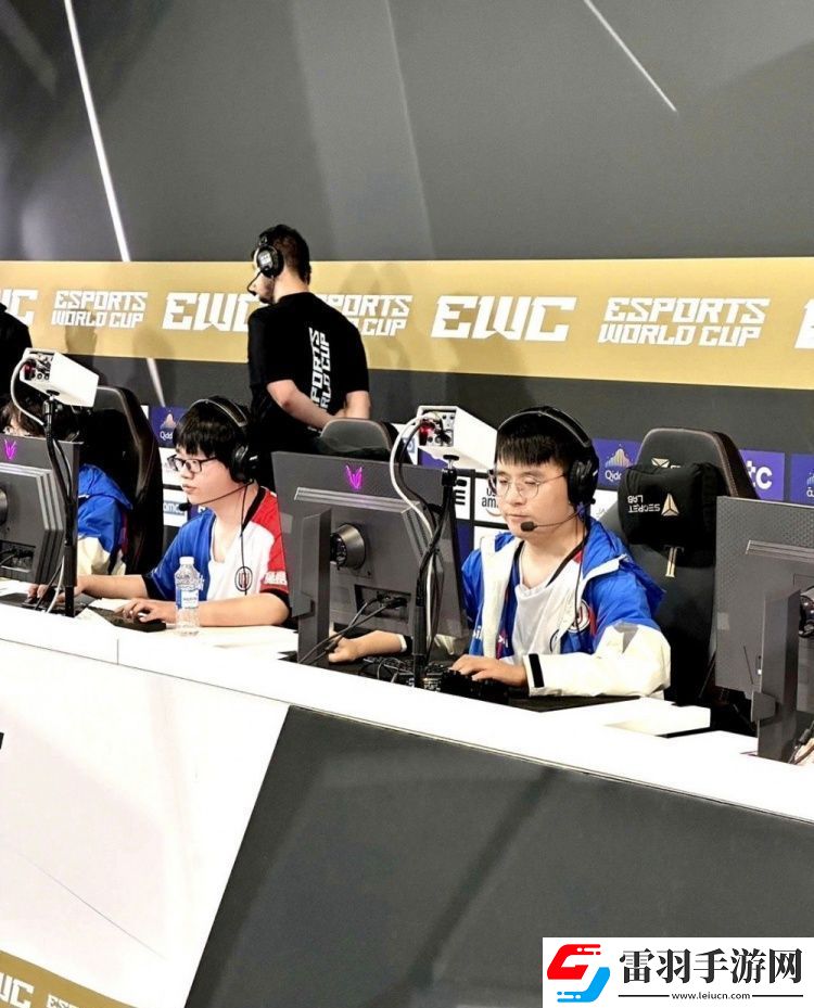 LGD分享Dota2利雅得大師賽入圍賽現場照片
