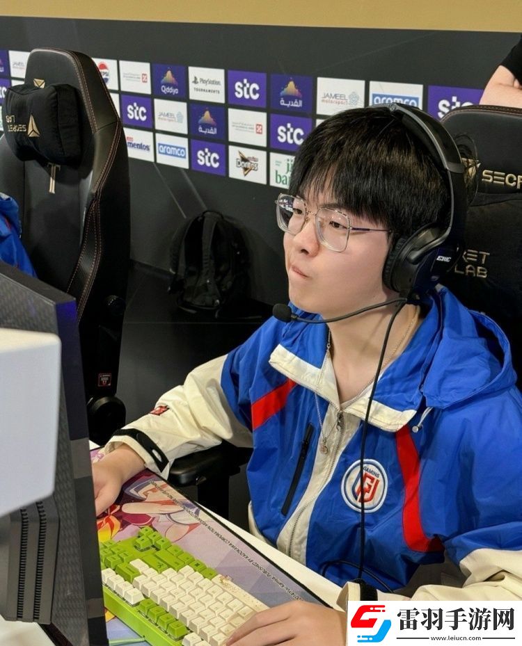 LGD分享Dota2利雅得大師賽入圍賽現場照片