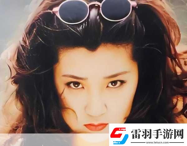 超級(jí)YIN蕩的高中女學(xué)生H女主播顏值超高附和1.超級(jí)YIN**主播H