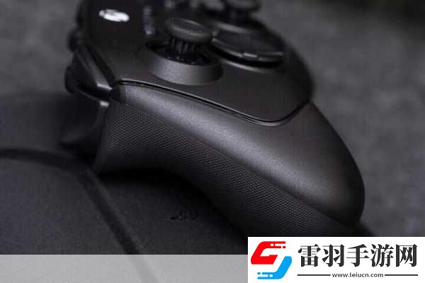 RAZER幻影戰(zhàn)狼V3專業(yè)版震撼發(fā)布手游玩家PC&Xbox新寵兒！