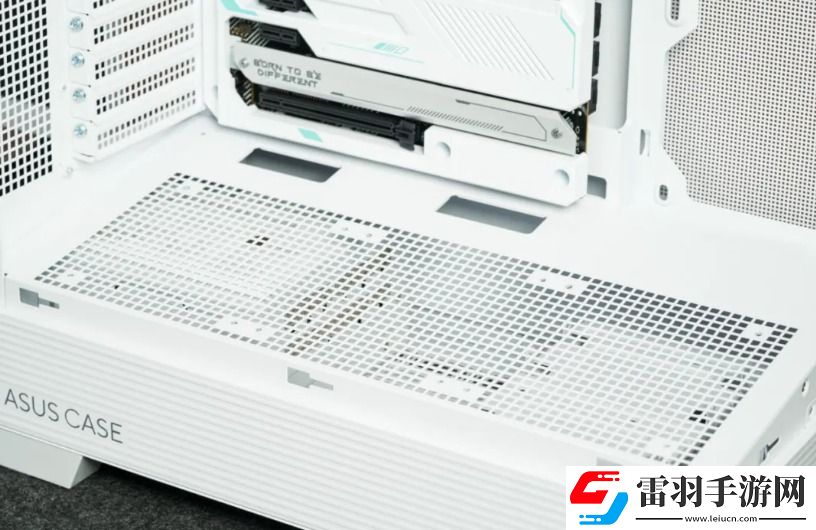 新品登場！華碩A31覽界機(jī)箱一覽無余