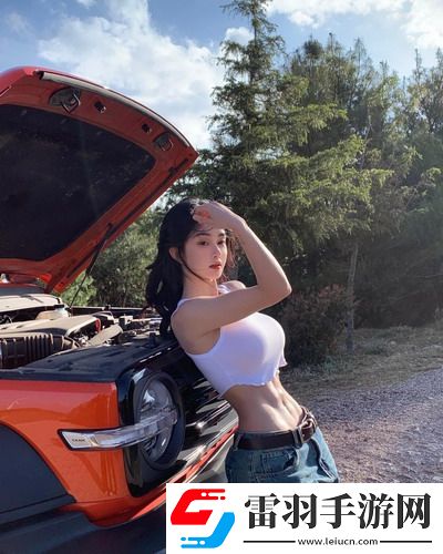 朋友女友被粗大的猛烈進出免費無限制版