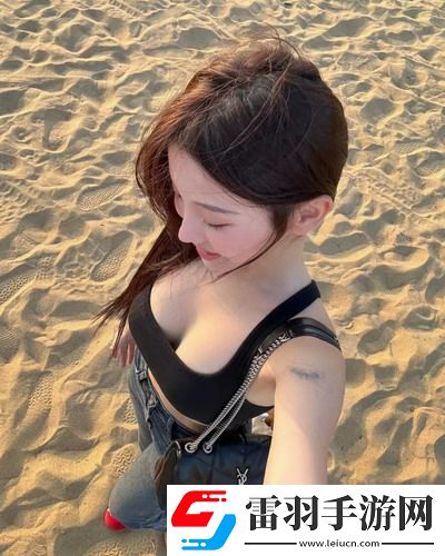 女生讓男生聞自己的腳臭不收費(fèi)版